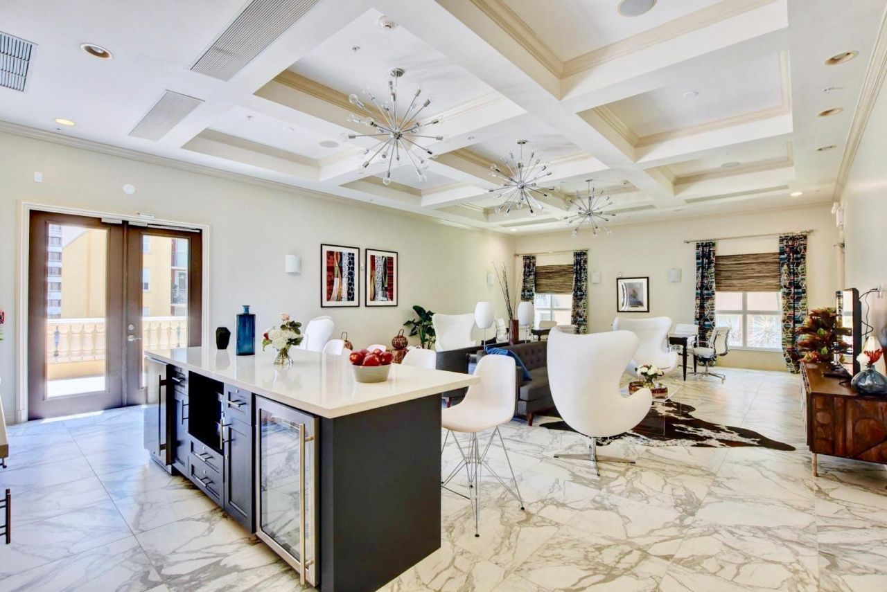 600 S Dixie Highway, Unit 733, West Palm Beach, FL 33401 Photo