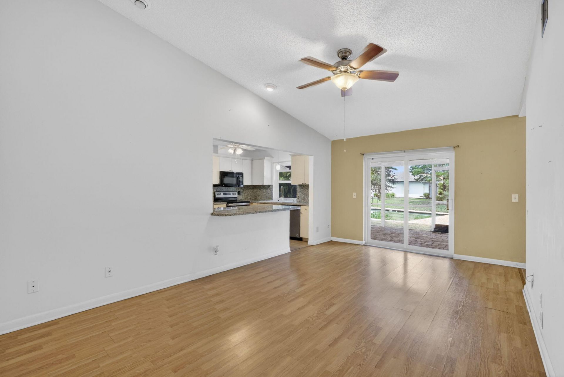 2551 NW 98th Terrace, Coral Springs, FL 33065 Photo