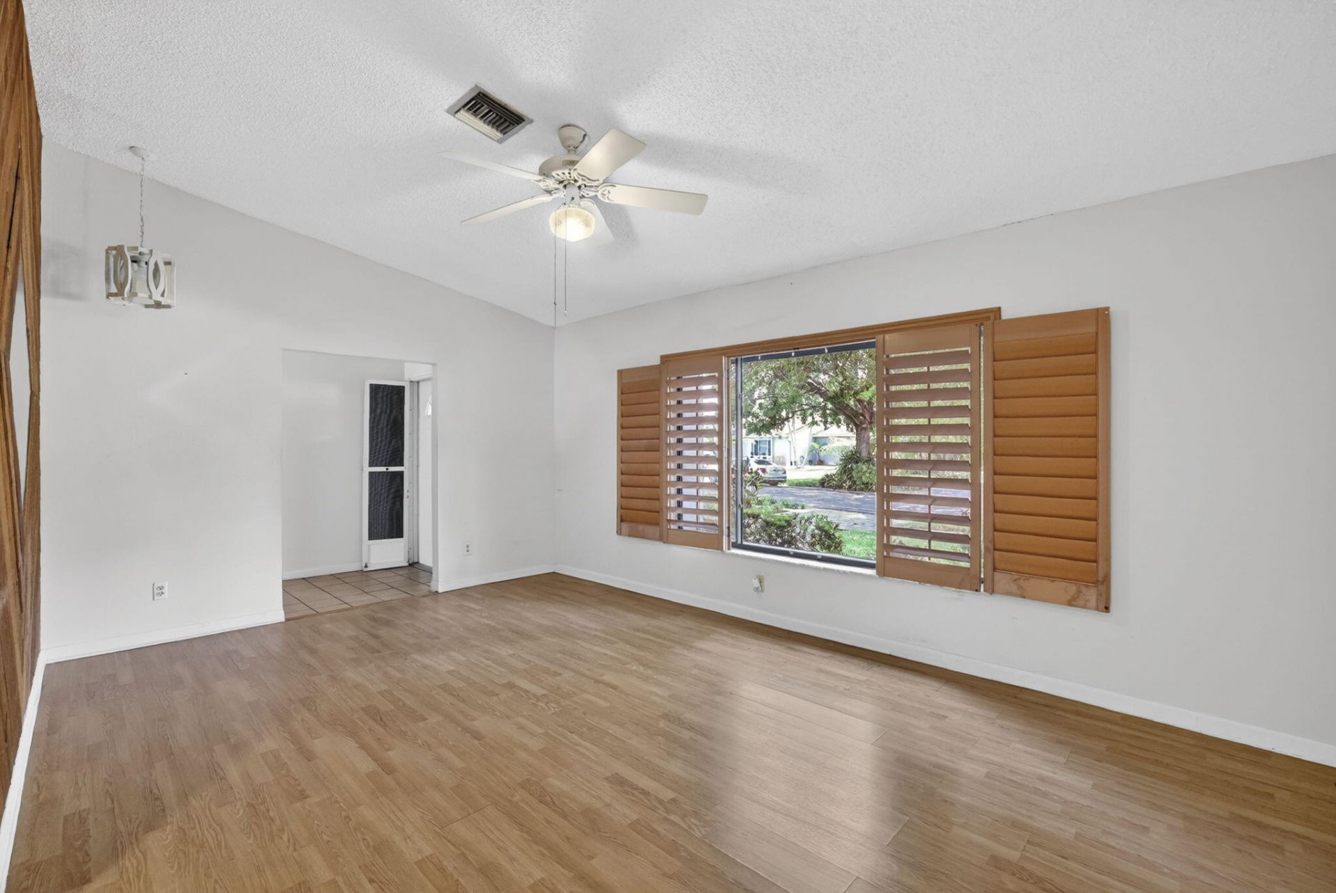 2551 NW 98th Terrace, Coral Springs, FL 33065 Photo