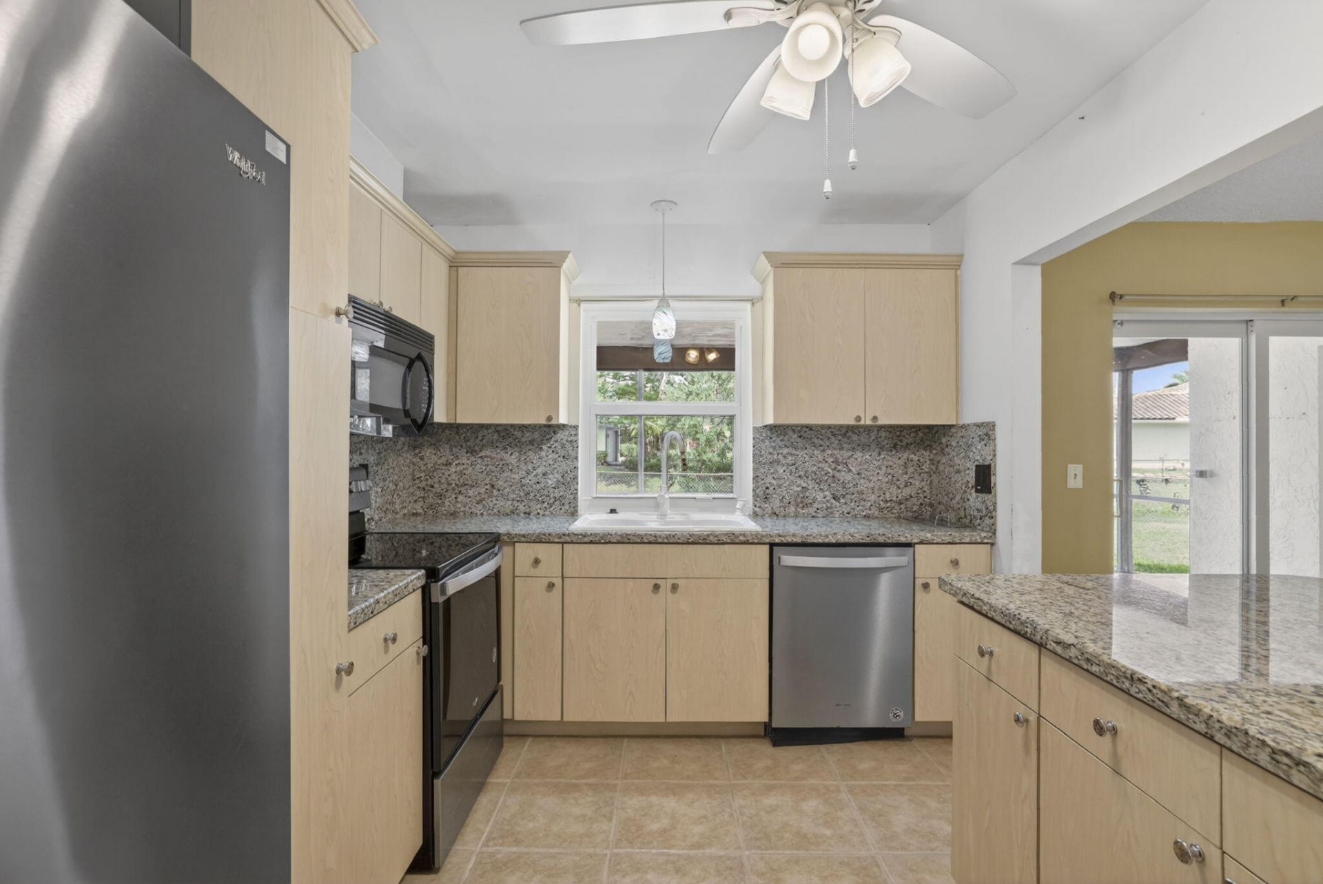 2551 NW 98th Terrace, Coral Springs, FL 33065 Photo