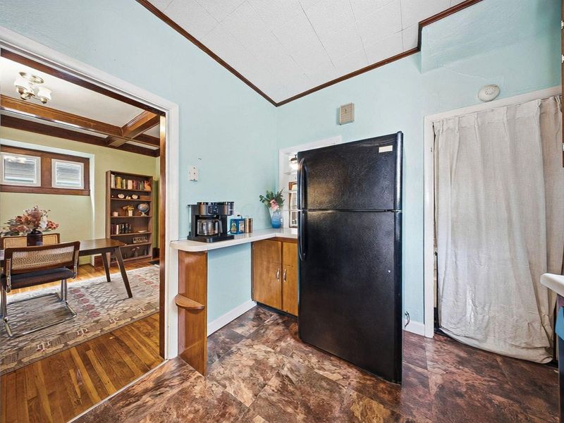 450 E Tompkins Street, Columbus, OH 43202 Photo 22