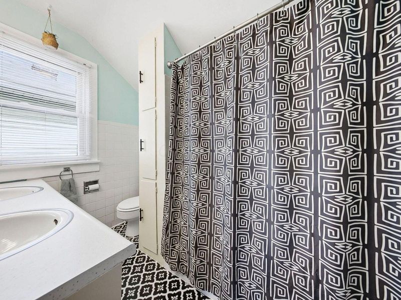 450 E Tompkins Street, Columbus, OH 43202 Photo 25
