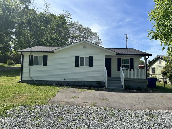 1530 Aurora Avenue, Cleveland, TN 37311