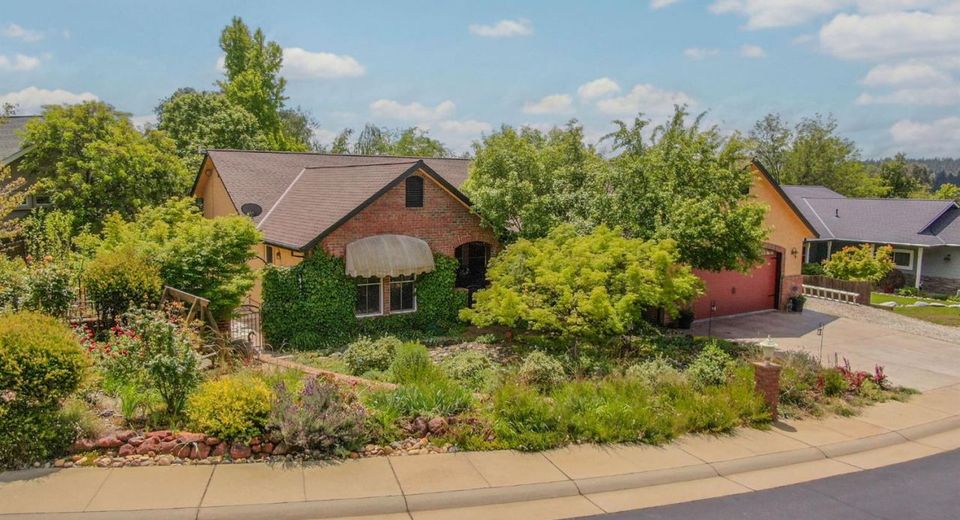281 Oak Tree Cir, Murphys, CA 95247 Photo