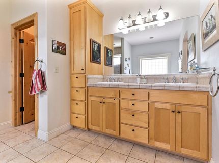 281 Oak Tree Cir, Murphys, CA 95247 Photo