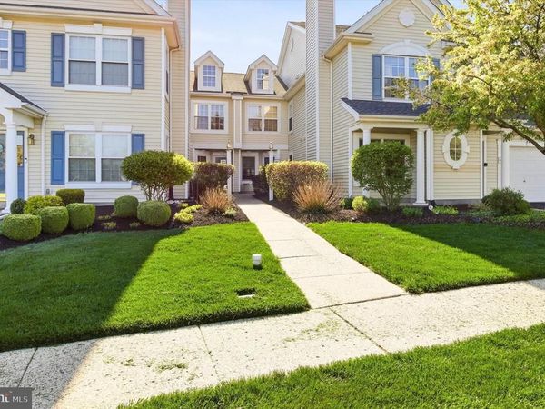 105 STRAWBERRY COURT , WARWICK, PA 18974