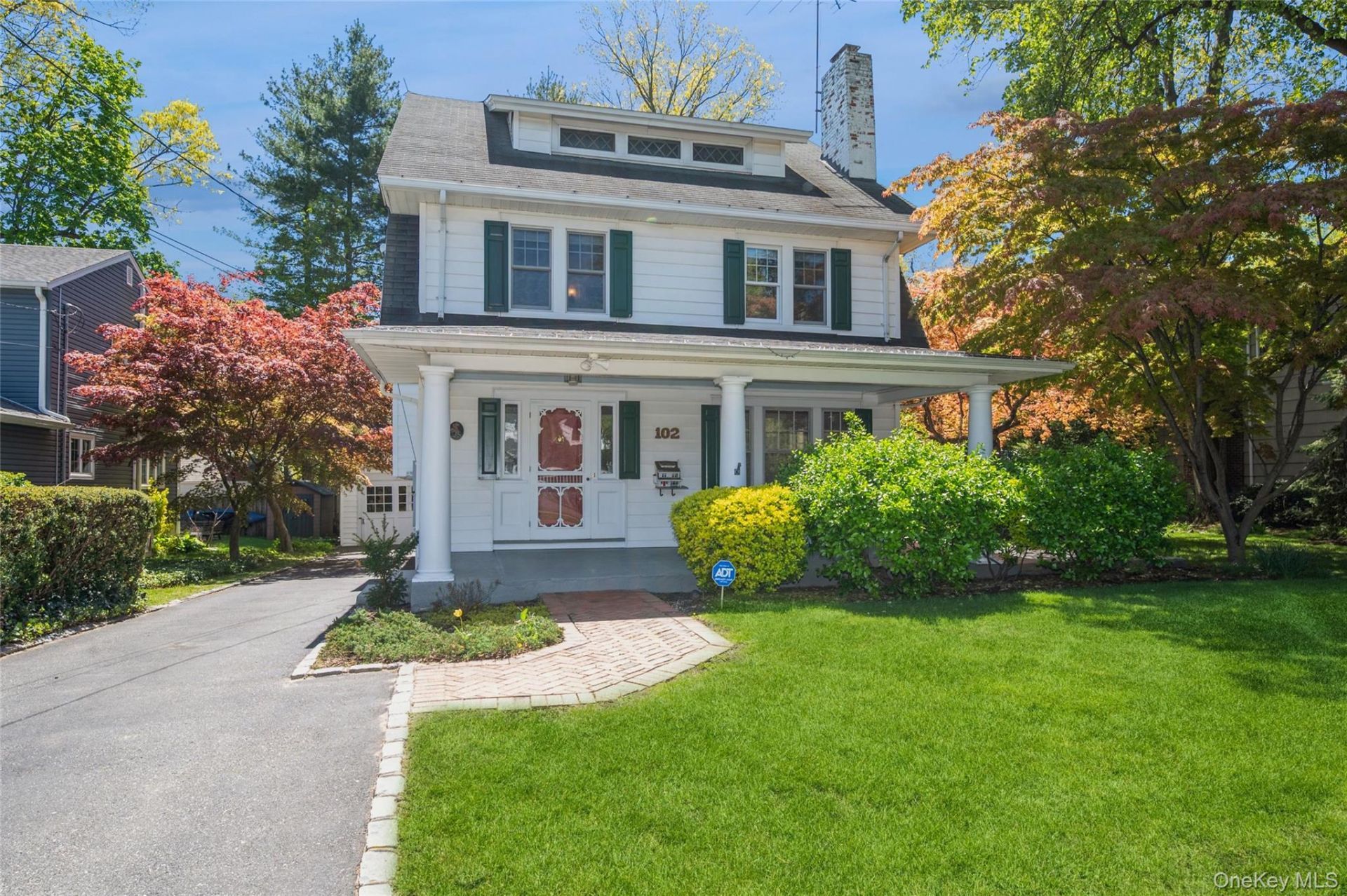 102 Reid Avenue, Port Washington, NY 11050 Main Photo