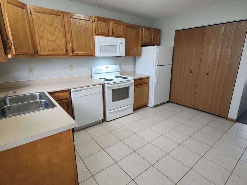 109 Nora Drive, Frazeysburg, OH 43822 Photo 19