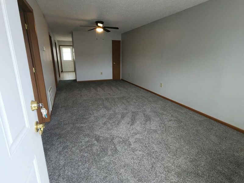 109 Nora Drive, Frazeysburg, OH 43822 Photo 4