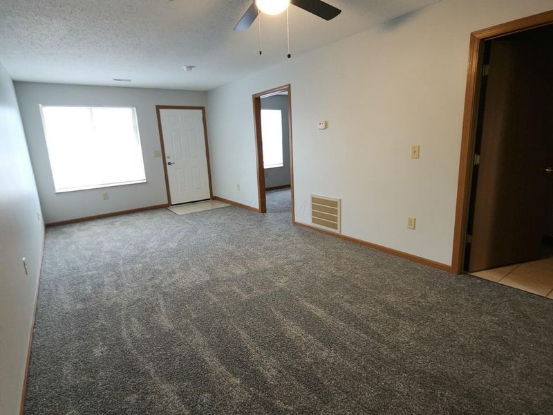 109 Nora Drive, Frazeysburg, OH 43822 Photo 5