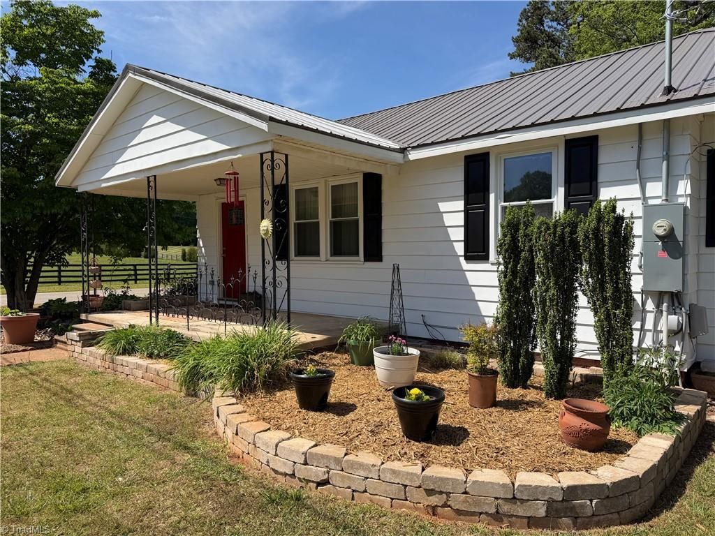 1085 Misenheimer Road, Rockwell, NC 28138 Main Photo