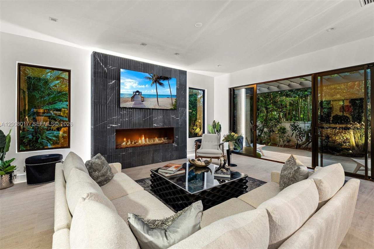 7291 SW 47th Ct, Miami, FL 33143 Photo