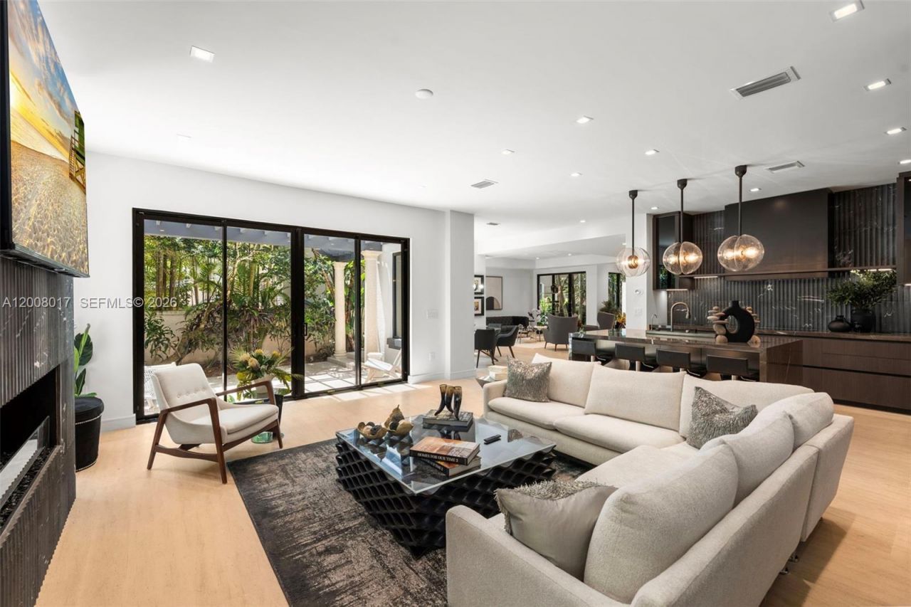 7291 SW 47th Ct, Miami, FL 33143 Photo