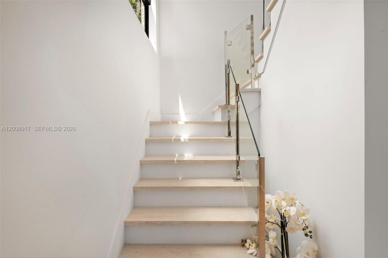 7291 SW 47th Ct, Miami, FL 33143 Photo