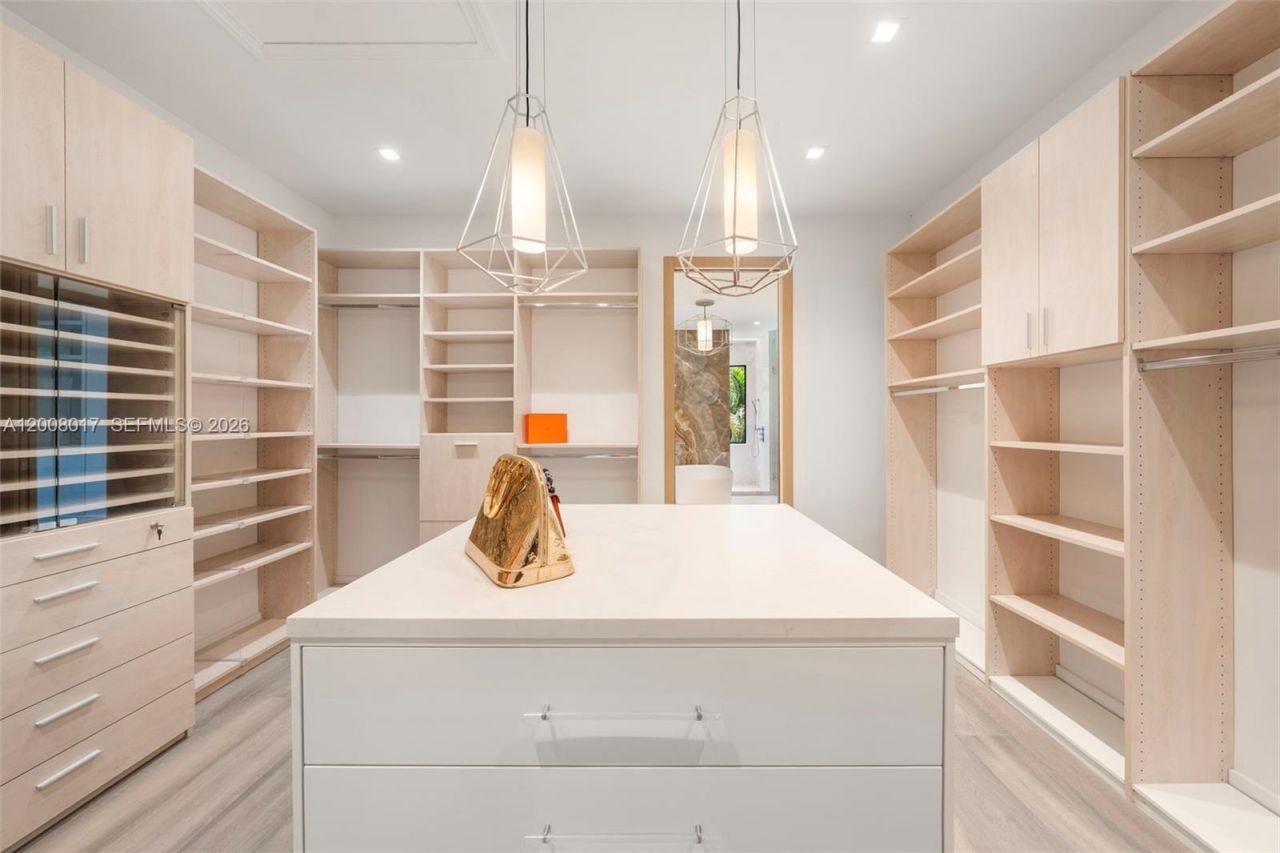 7291 SW 47th Ct, Miami, FL 33143 Photo