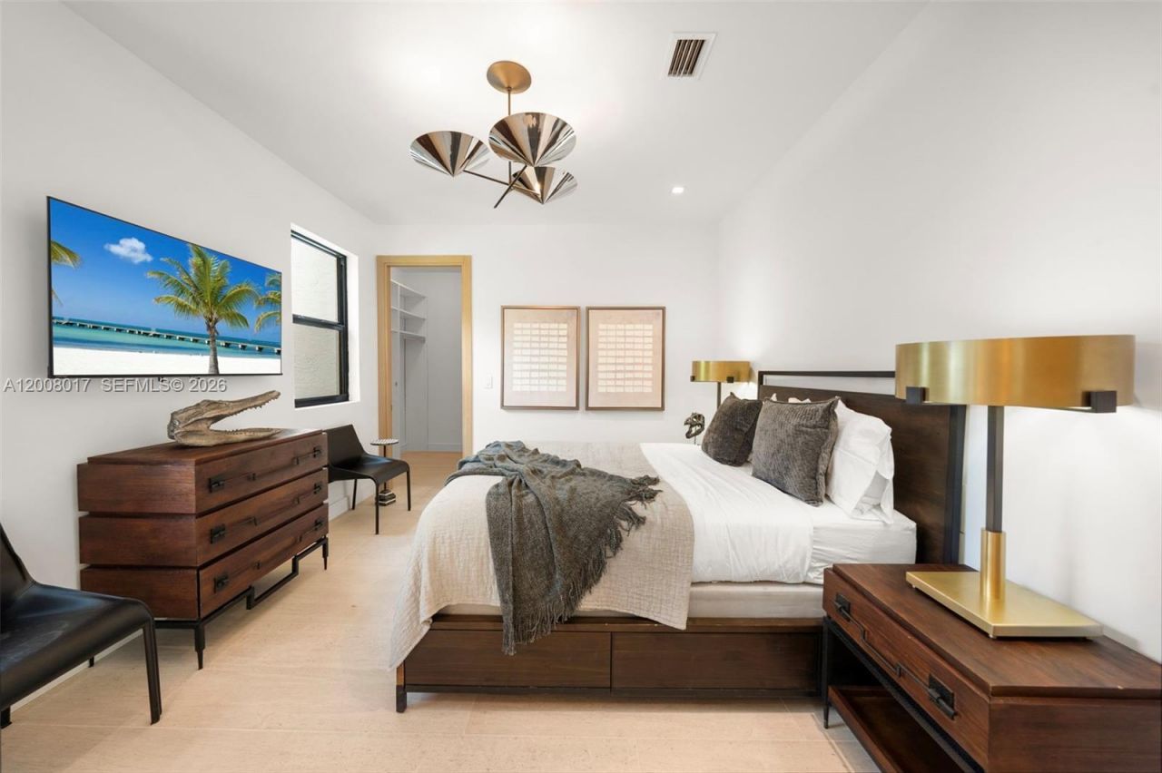 7291 SW 47th Ct, Miami, FL 33143 Photo