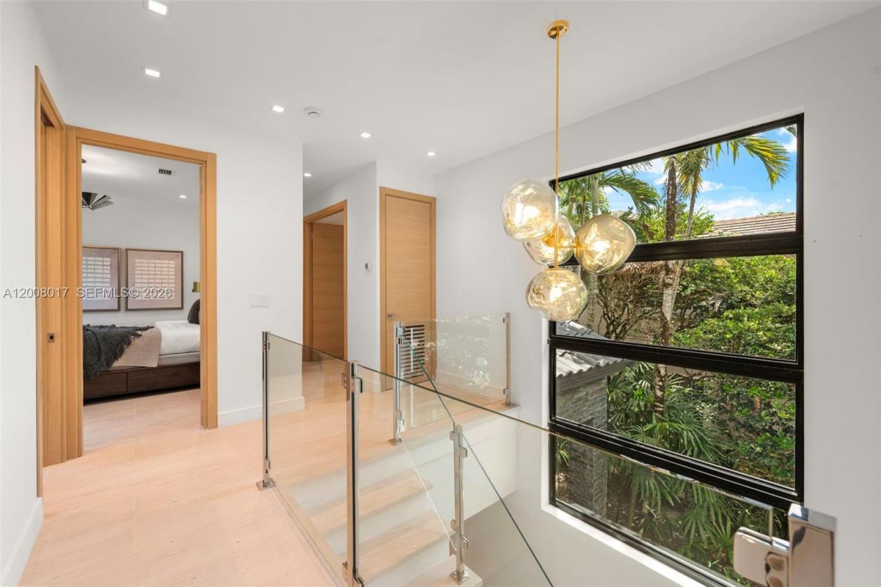 7291 SW 47th Ct, Miami, FL 33143 Photo