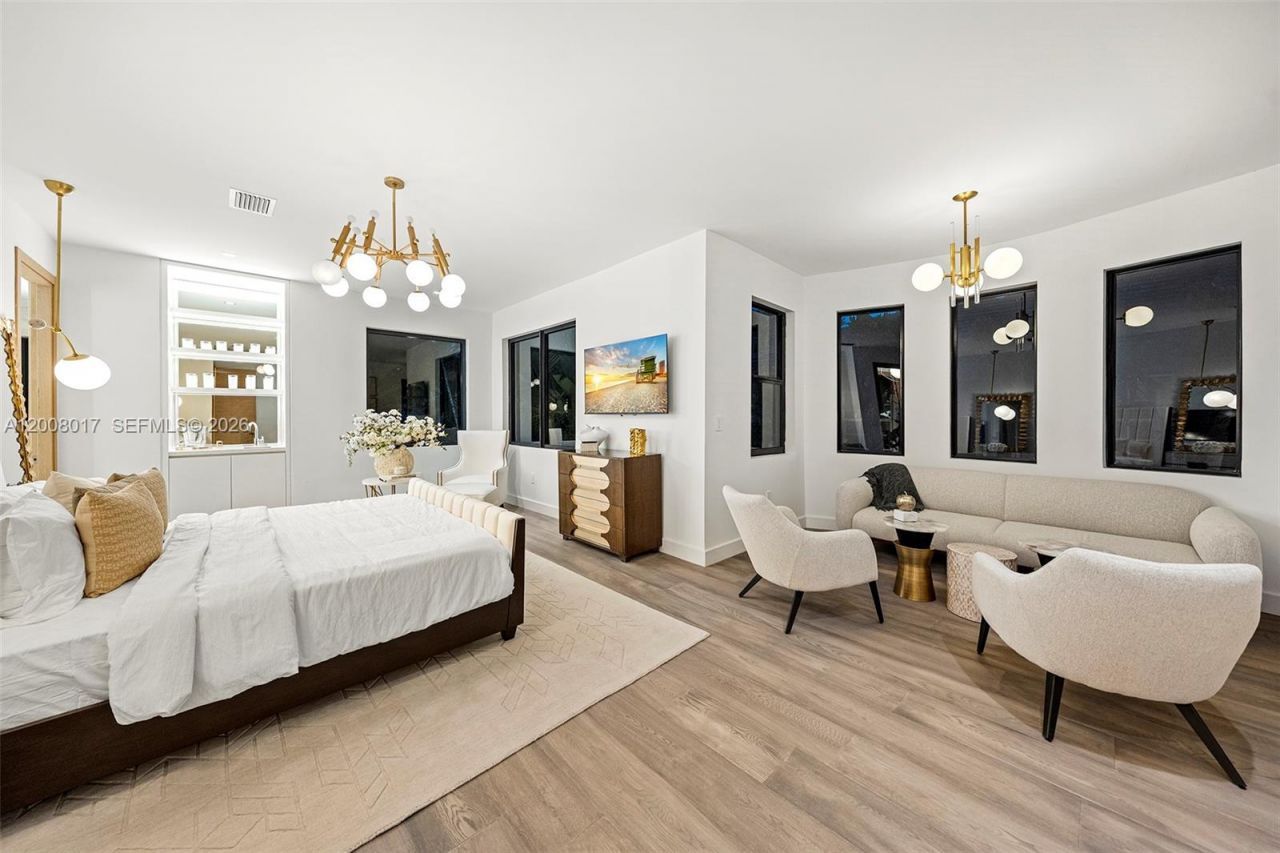 7291 SW 47th Ct, Miami, FL 33143 Photo