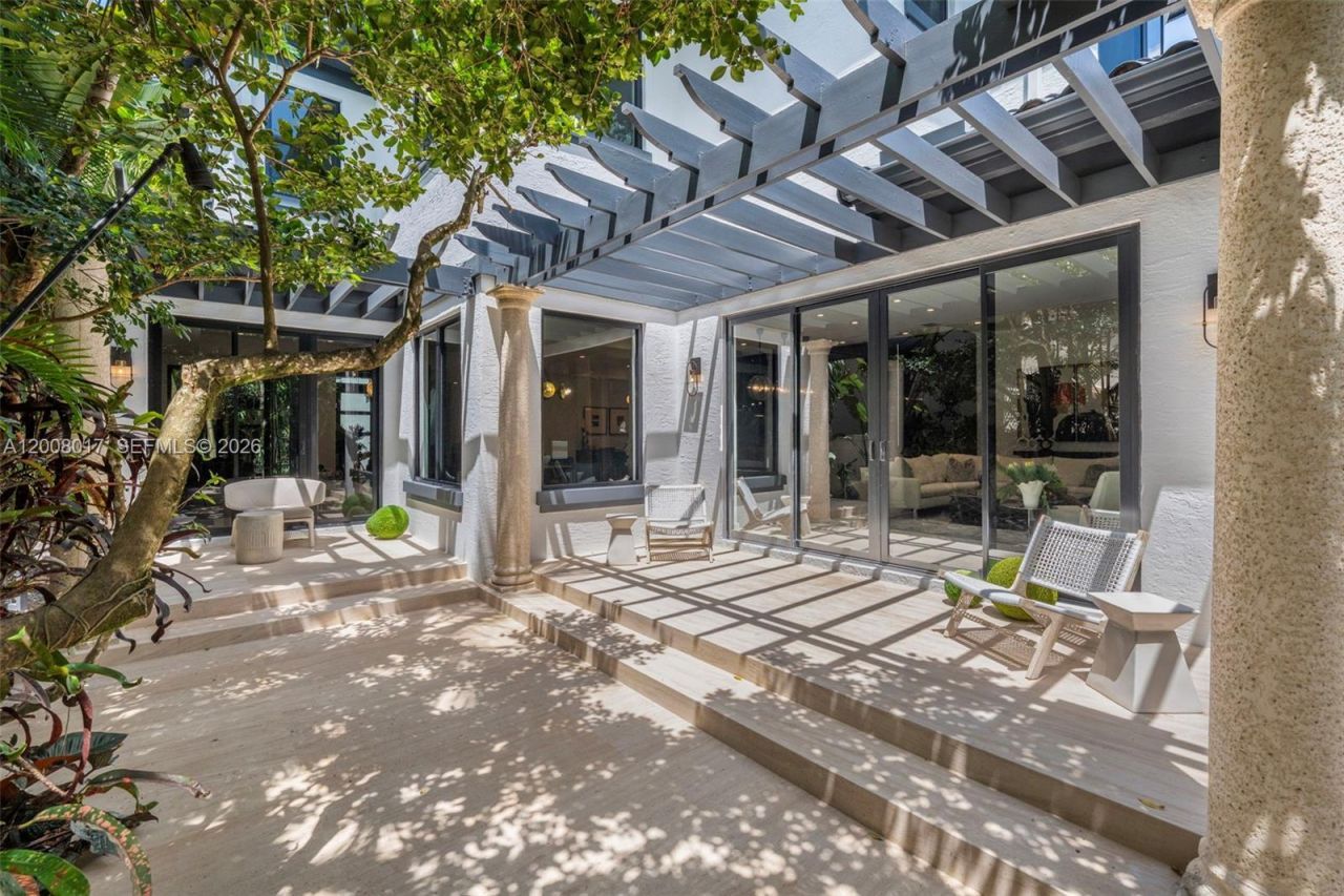 7291 SW 47th Ct, Miami, FL 33143 Photo