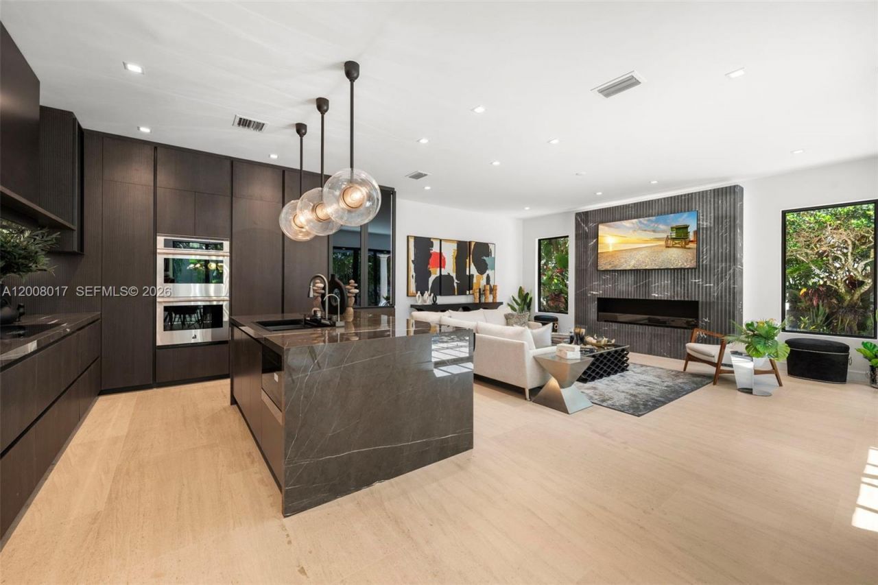 7291 SW 47th Ct, Miami, FL 33143 Photo