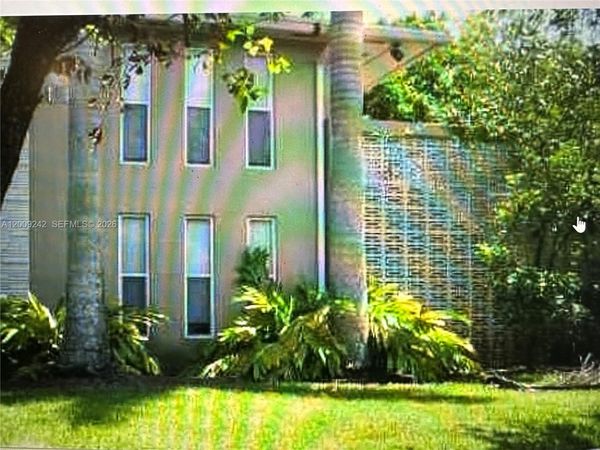 6310 SW 79th St , Unit 1, South Miami, FL 33143