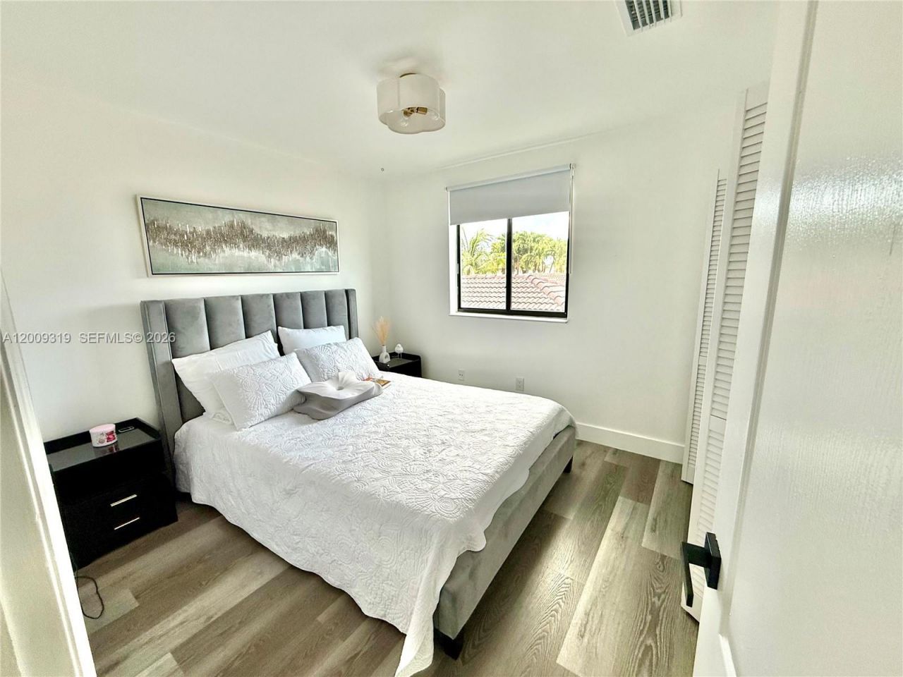 7963 NW 195th Ter, Hialeah, FL 33015 Photo