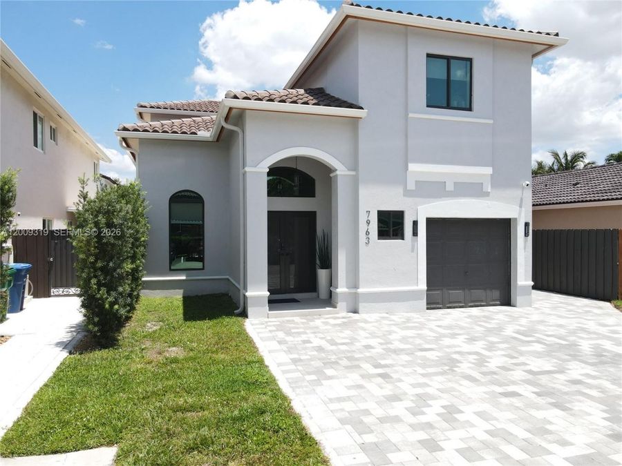 Property Image 6