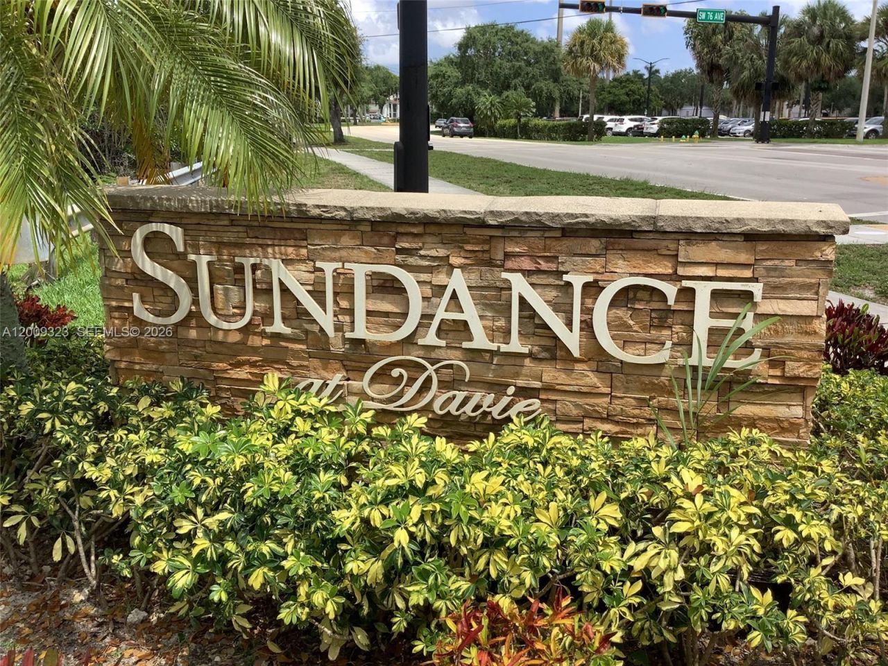 2796 S University Dr, Unit 2106, Davie, FL 33328 Photo