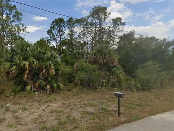 2408 Carlton AVE N, LEHIGH ACRES, FL 33971
