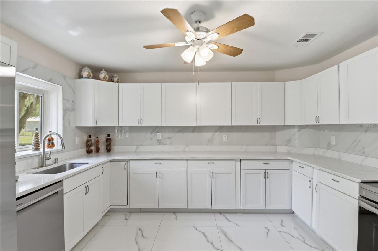 67 Cove Road, Inglis, FL 34449 Photo