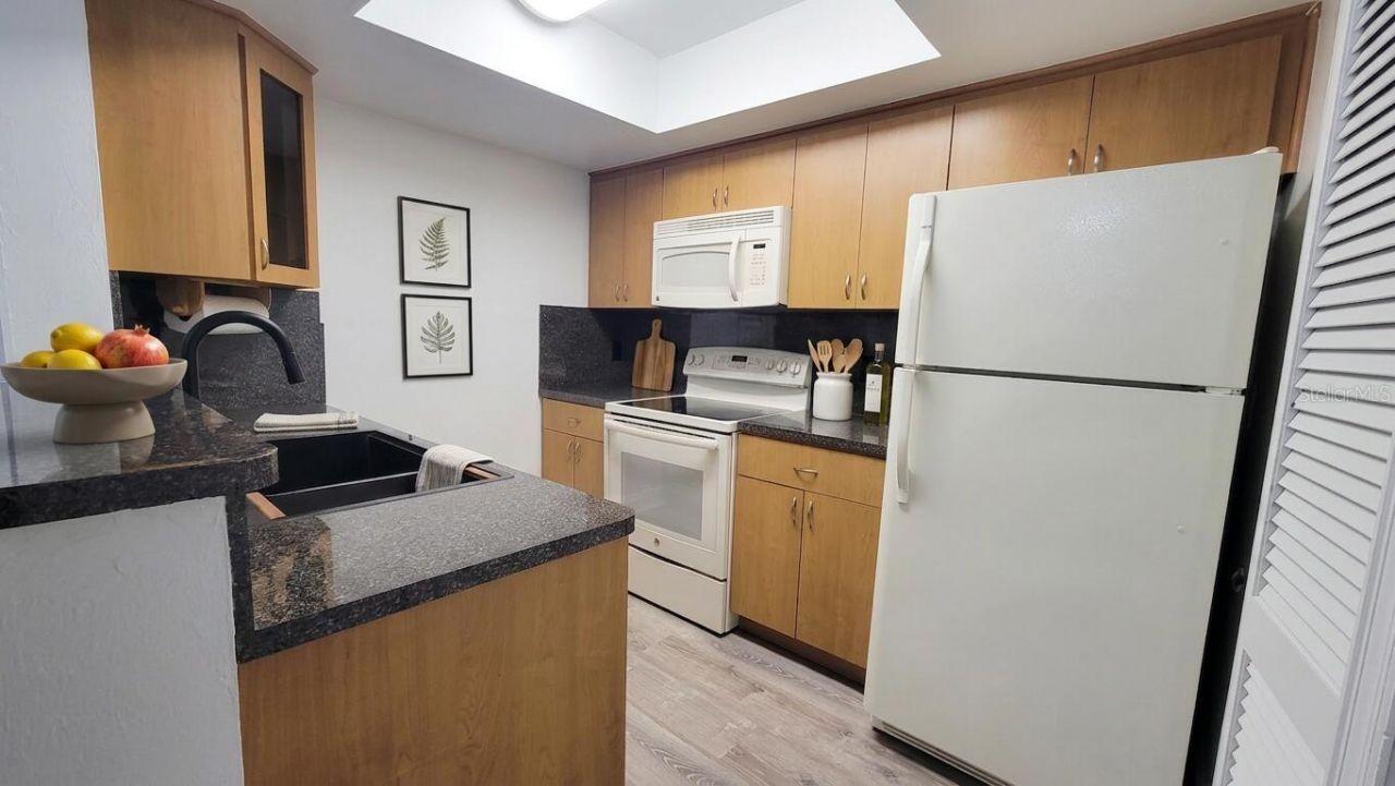 900 SW 62nd Boulevard, Unit B6, Gainesville, FL 32607 Photo