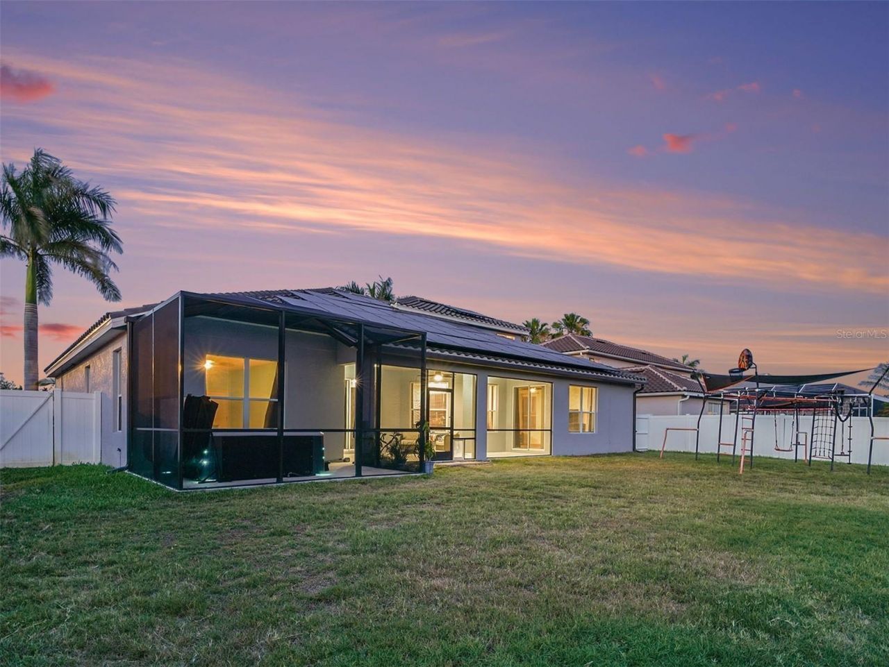 1656 Pinyon Pine Dr, Sarasota, FL 34240 Photo