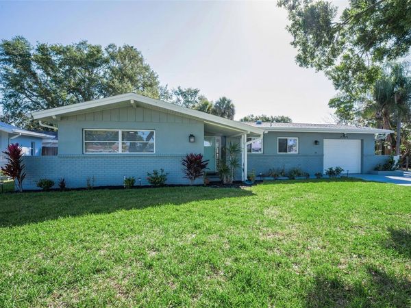 94 NICHOLAS DRIVE , DUNEDIN, FL 34698