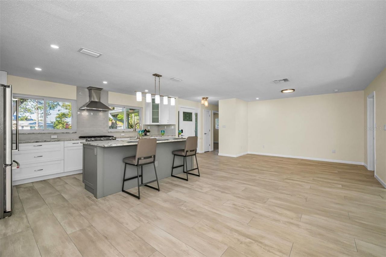 94 Nicholas Drive , Dunedin, FL 34698 Photo