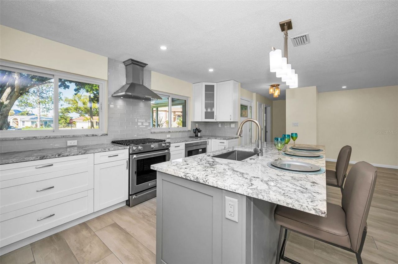 94 Nicholas Drive , Dunedin, FL 34698 Photo