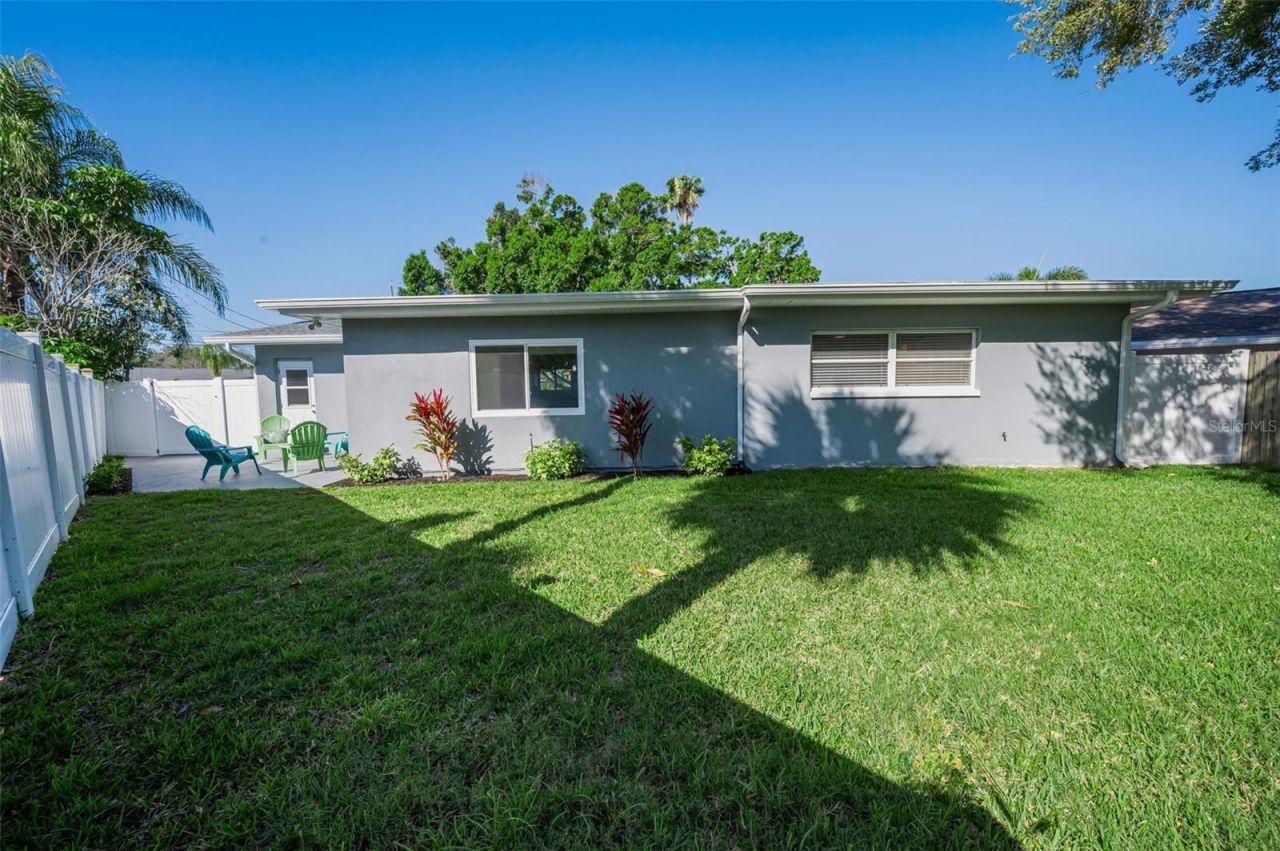 94 Nicholas Drive , Dunedin, FL 34698 Photo