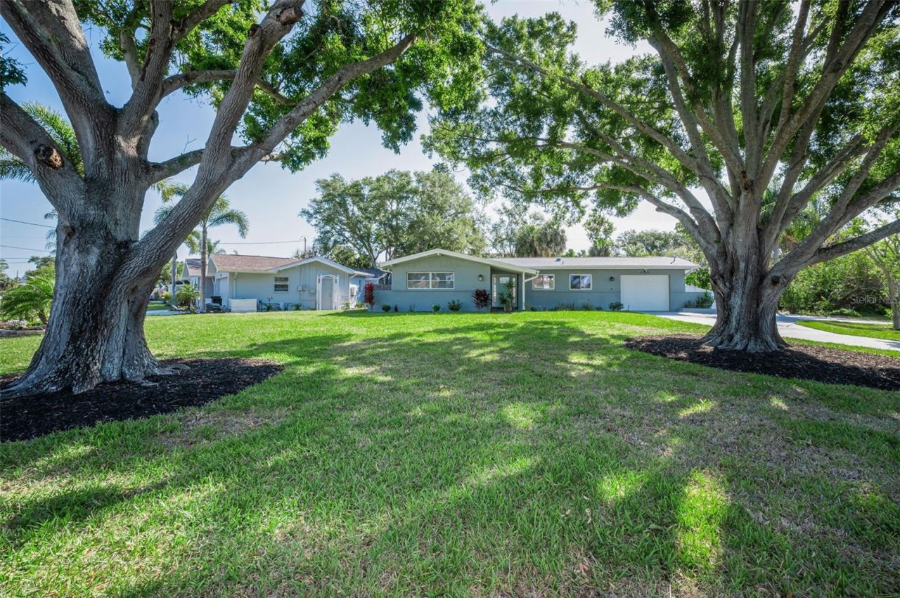 94 Nicholas Drive , Dunedin, FL 34698 Photo