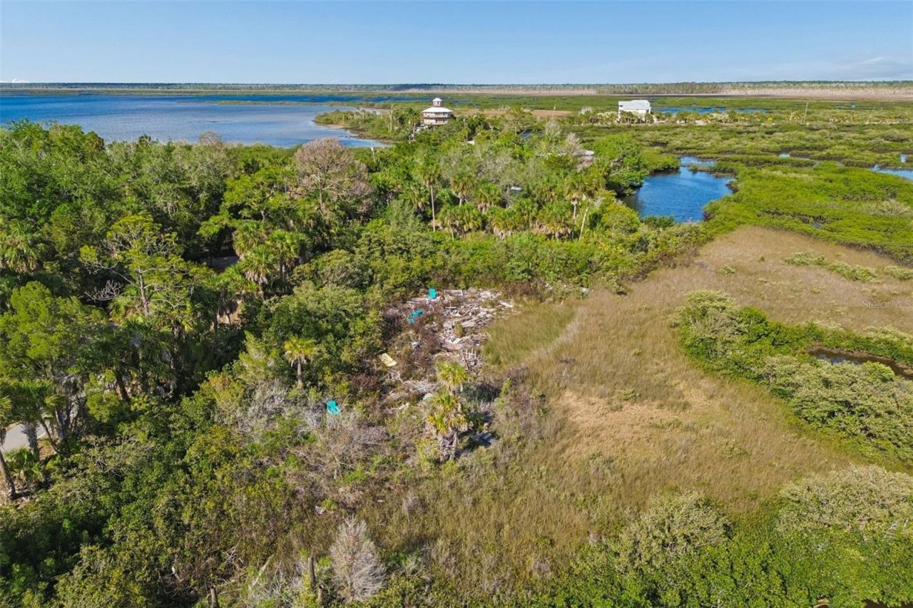 10501 Pine Island Drive , Weeki Wachee, FL 34607 Photo