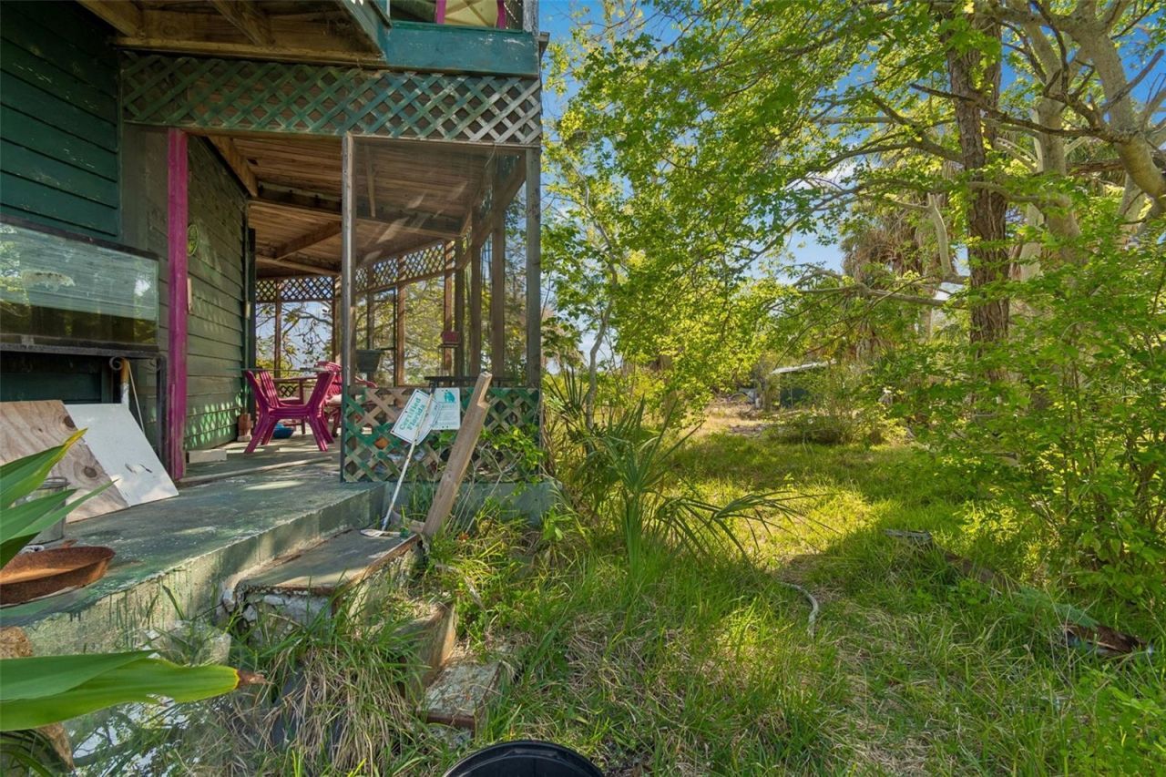 10501 Pine Island Drive , Weeki Wachee, FL 34607 Photo