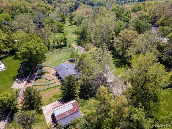 1004 Weidman Road , Chesterfield, MO 63017