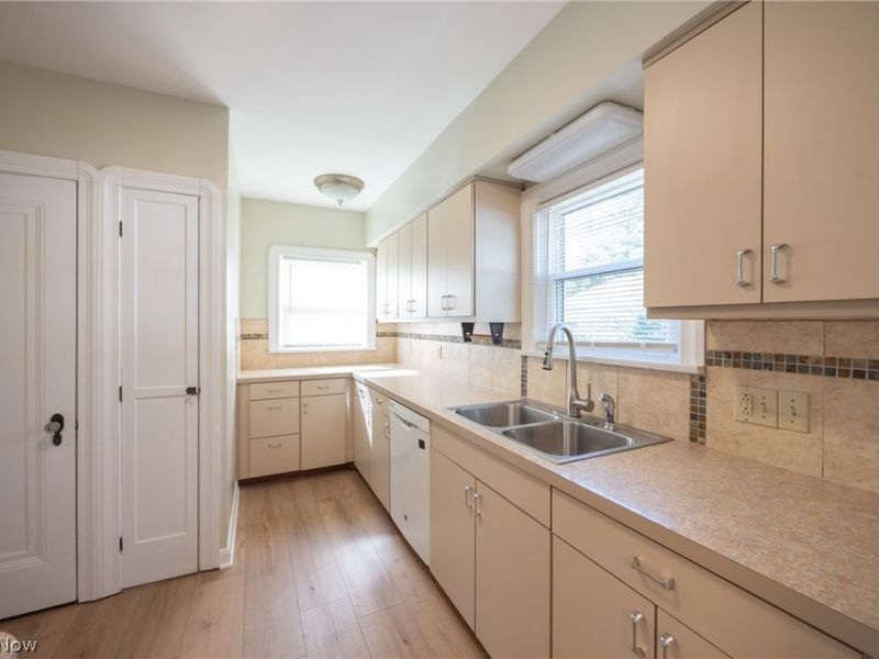 4533 E Berwald Road, South Euclid, OH 44121 Photo 15