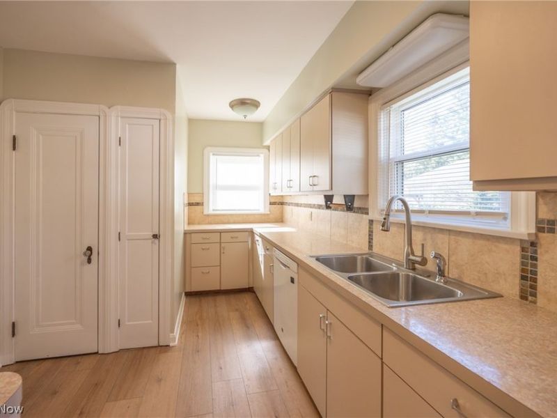 4533 E Berwald Road, South Euclid, OH 44121 Photo 16