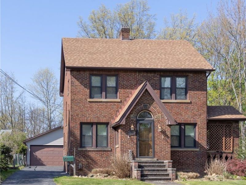 4533 E Berwald Road, South Euclid, OH 44121 Photo 2