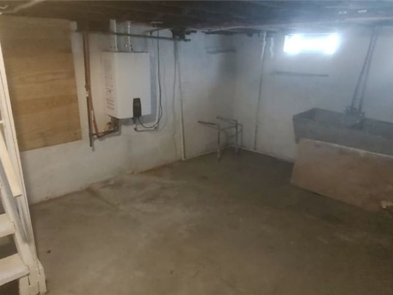 1410 E 45th Street, Cleveland, OH 44103 Photo 12