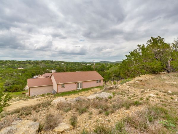 2630 Rocky Ridge, Canyon Lake, TX 78133