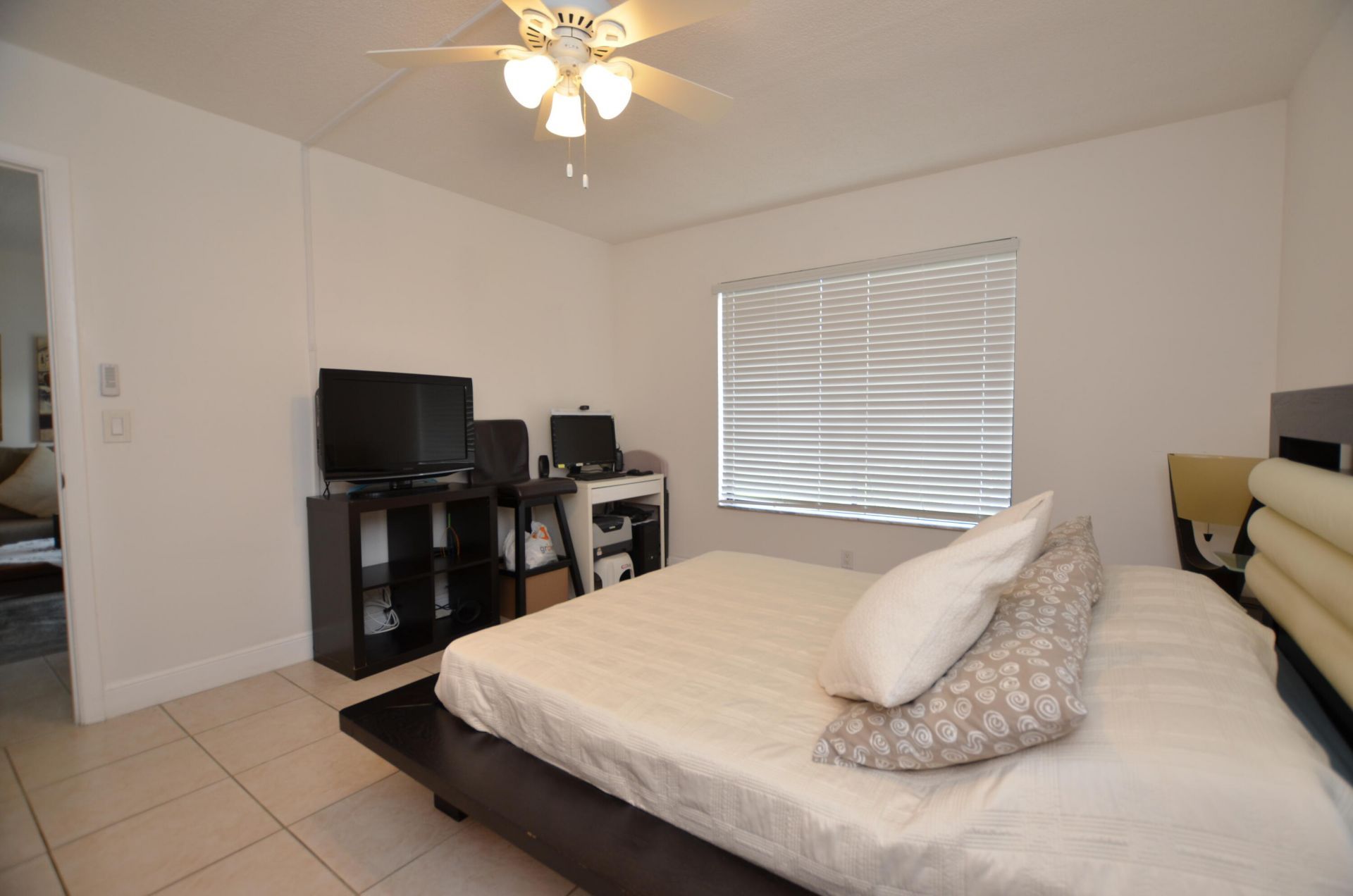 6649 Somerset Drive, Unit 102, Boca Raton, FL 33433 Photo