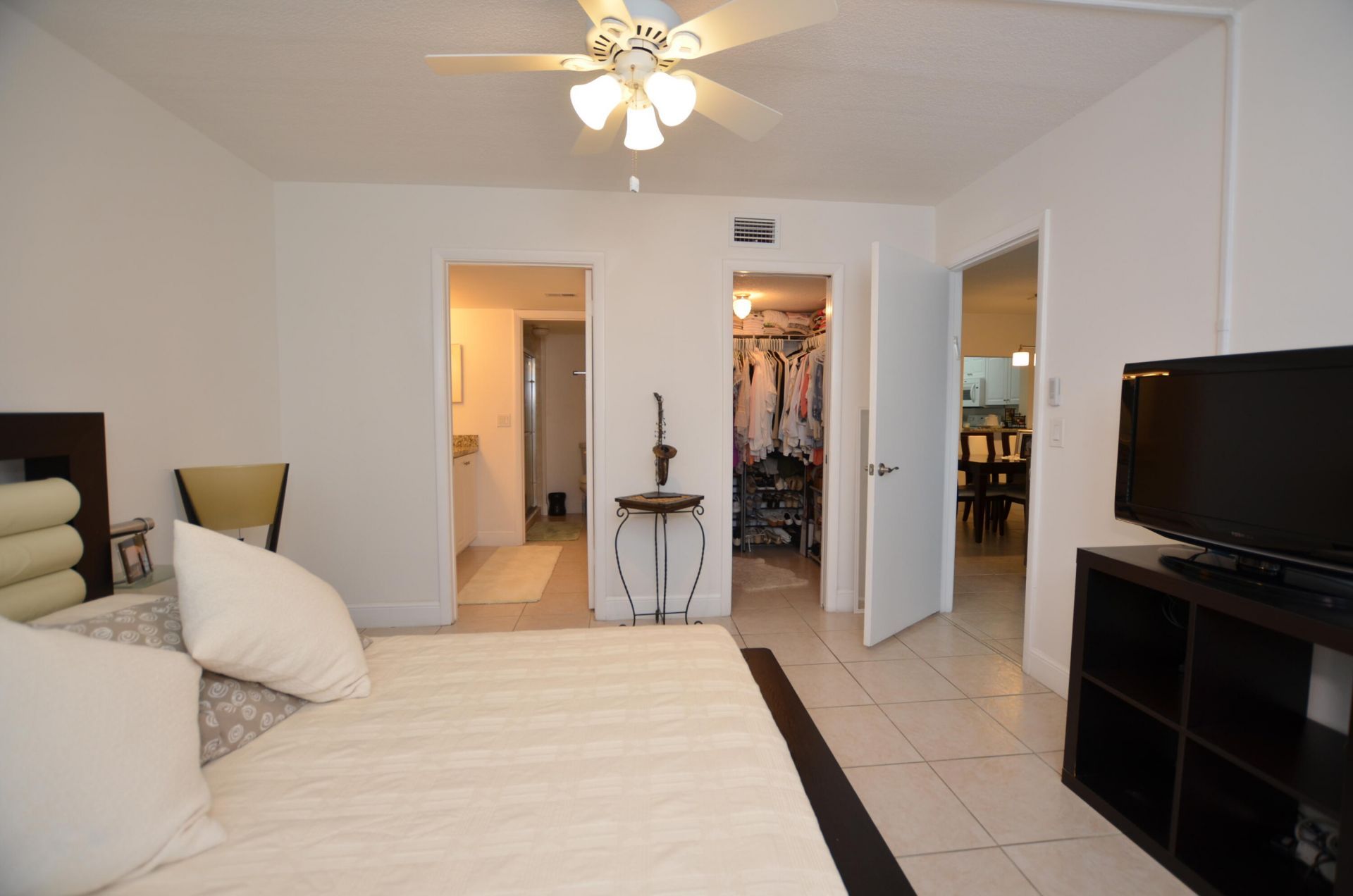 6649 Somerset Drive, Unit 102, Boca Raton, FL 33433 Photo