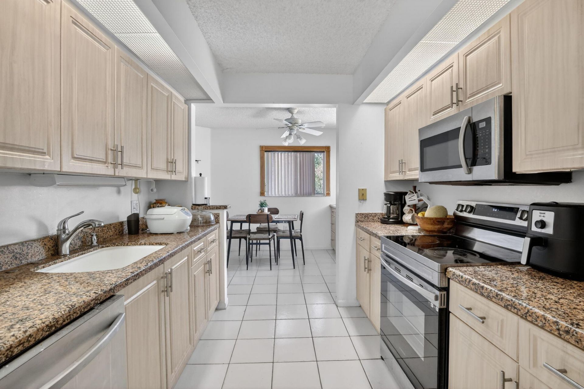13700 SW 11th Street, Unit 201a, Pembroke Pines, FL 33027 Photo