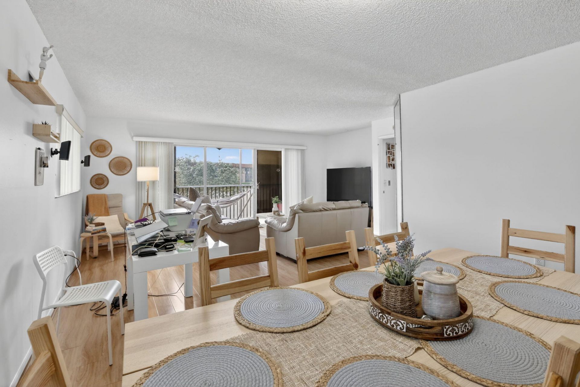 13700 SW 11th Street, Unit 201a, Pembroke Pines, FL 33027 Photo