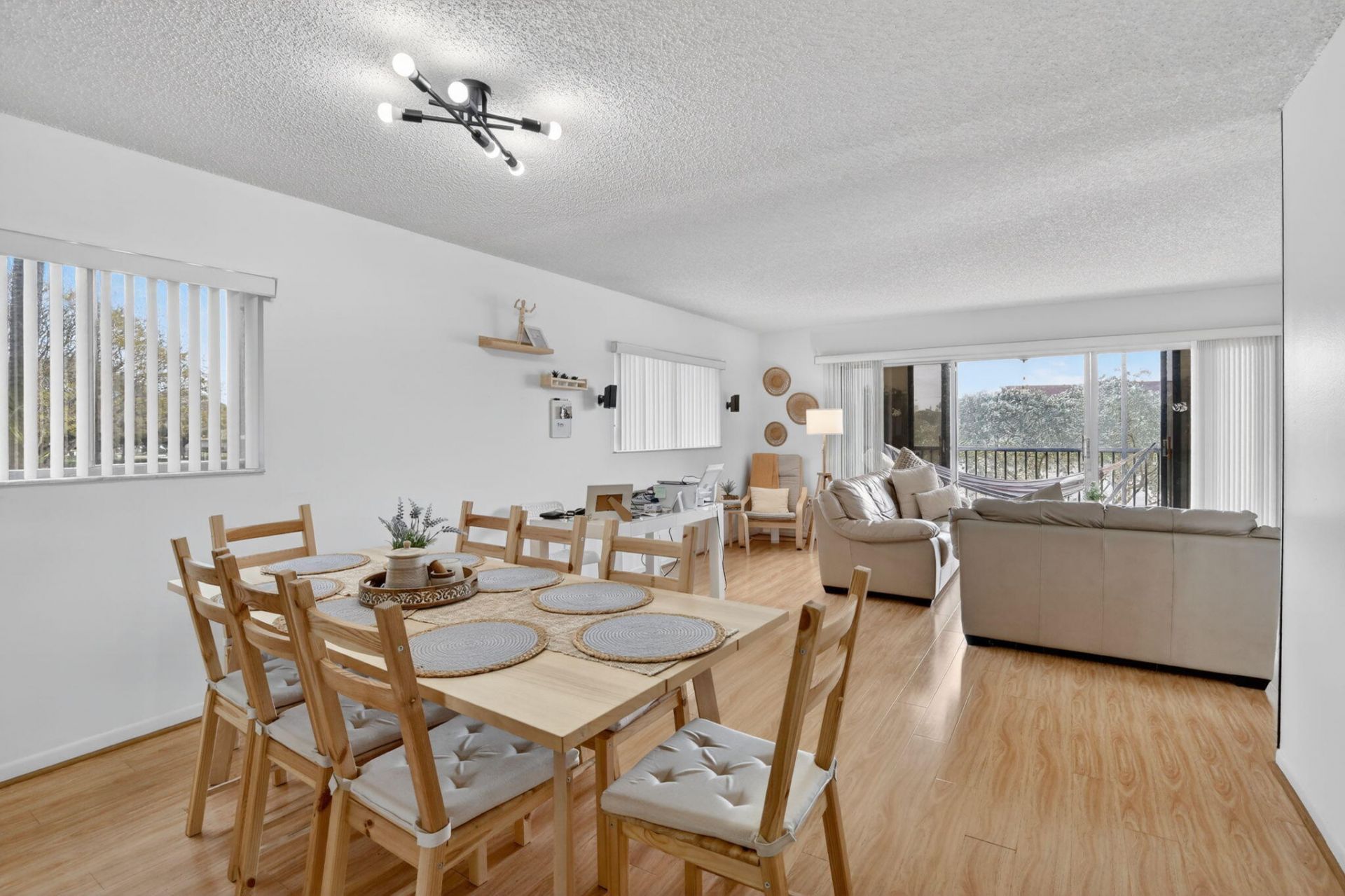 13700 SW 11th Street, Unit 201a, Pembroke Pines, FL 33027 Photo